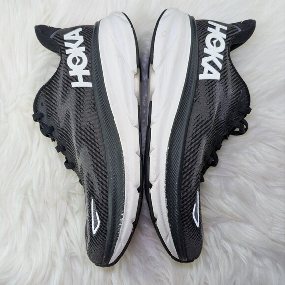 HOKA Women's Clifton 9 Running Shoe | Size 7.5 B - Picture 7 of 10